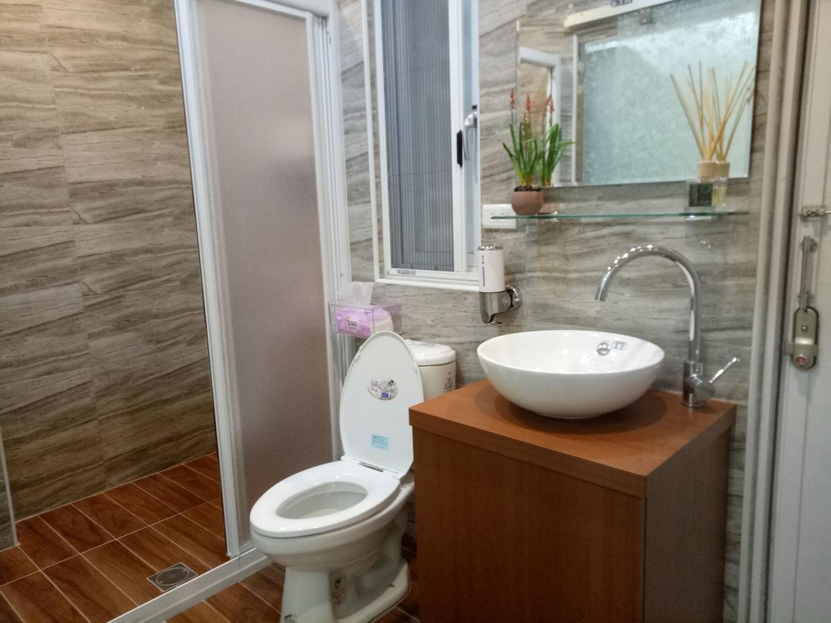 Ji Shih Life Style Hotel Тайнань Экстерьер фото